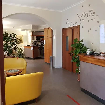 Otel Cavour