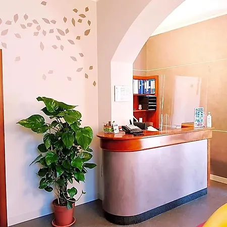 Otel Cavour 2*